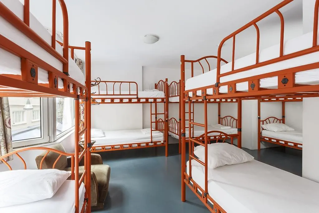 Hush Hostel Moda Istanbul