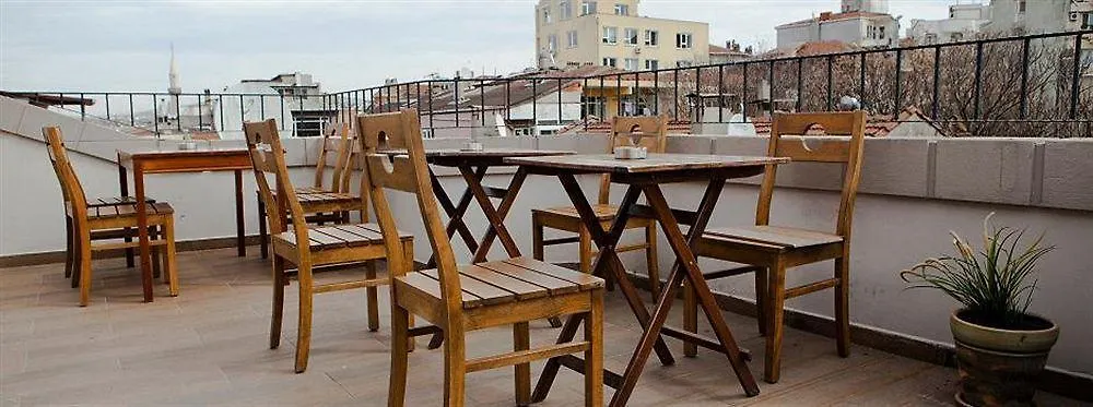 Hush Hostel Moda Istanbul