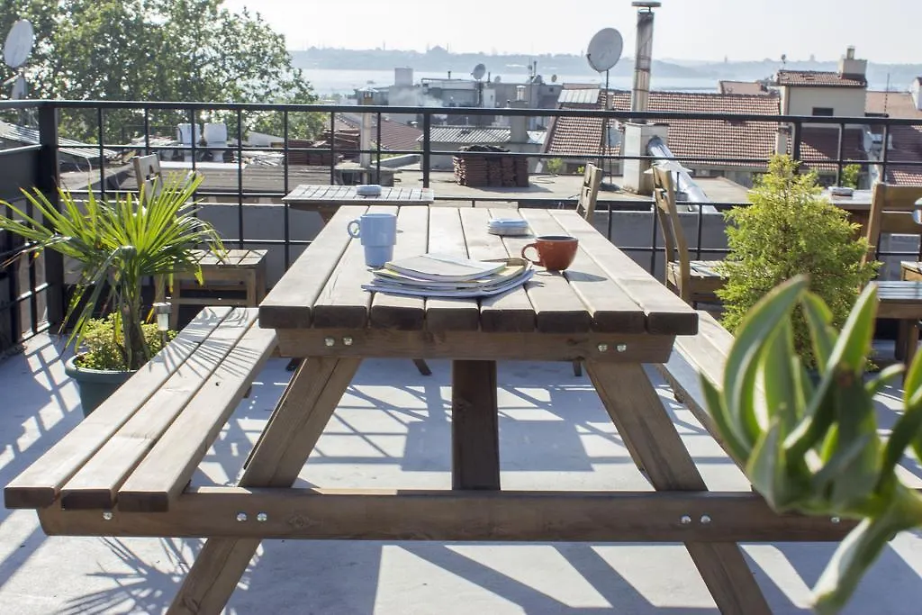 Hush Hostel Moda Istanbul Turkey